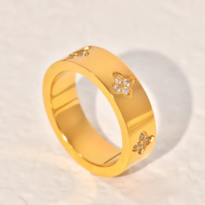 Anillo de Trébol Adore