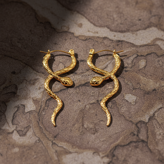 Medusa snake earrings 💧