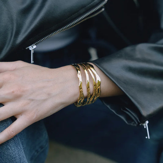 Alma bangle