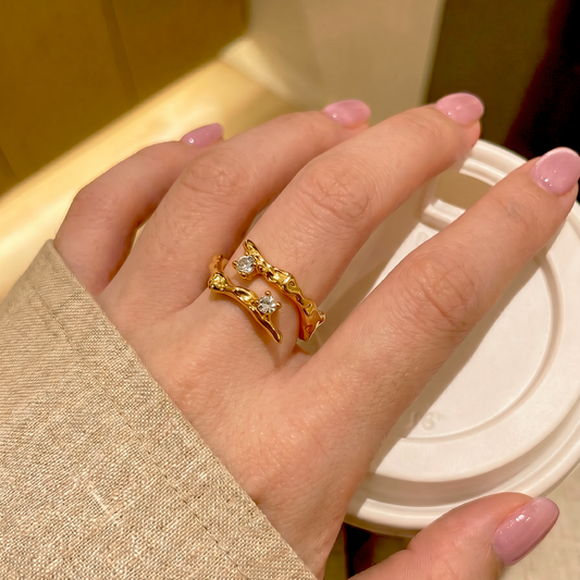 Anillo Nyra
