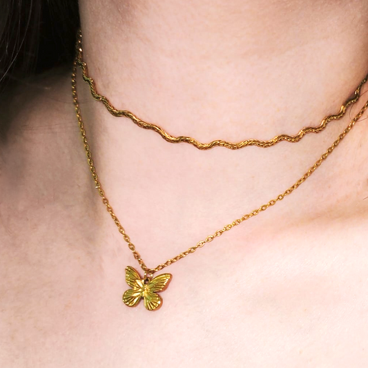Collar de Mariposa Dorada Elya