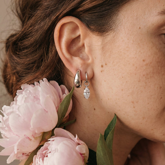 Argollas en Plateado Essential 17mm