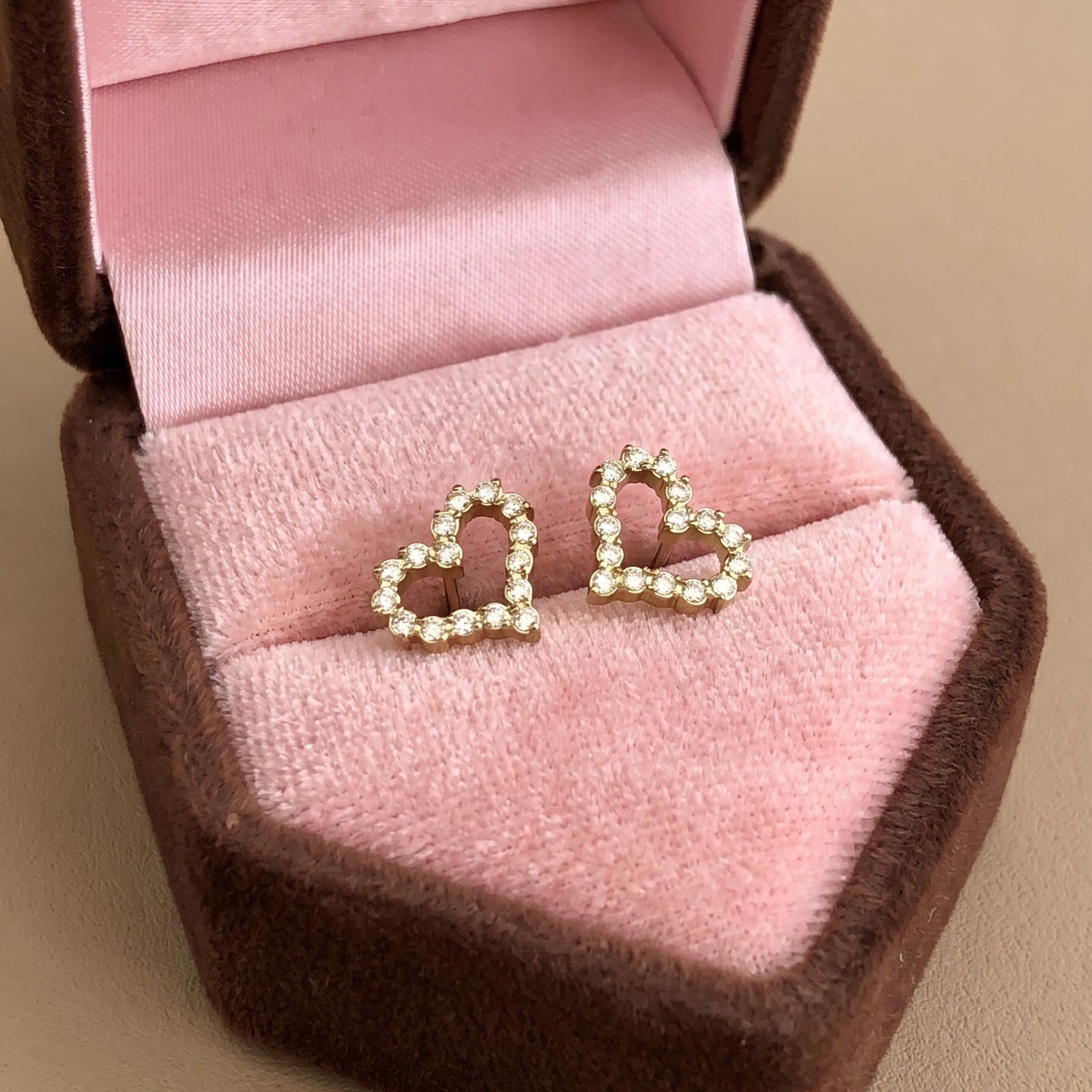 Aretes de corazón Ivanny