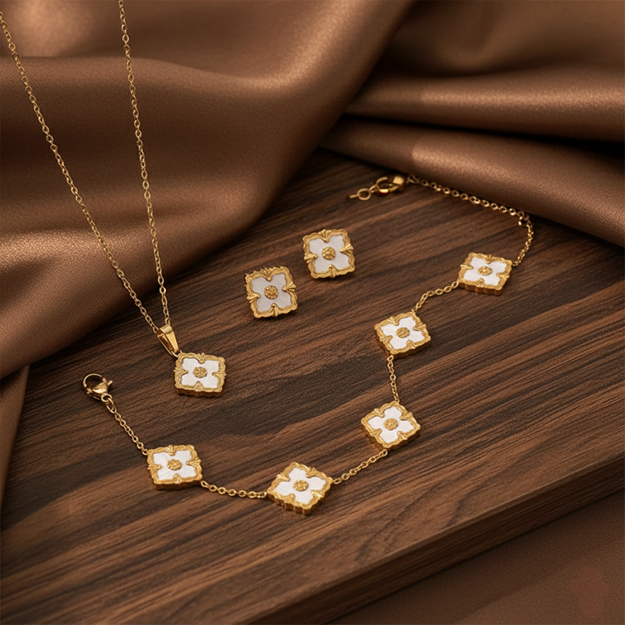 Set de Trébol en Negro Inaya