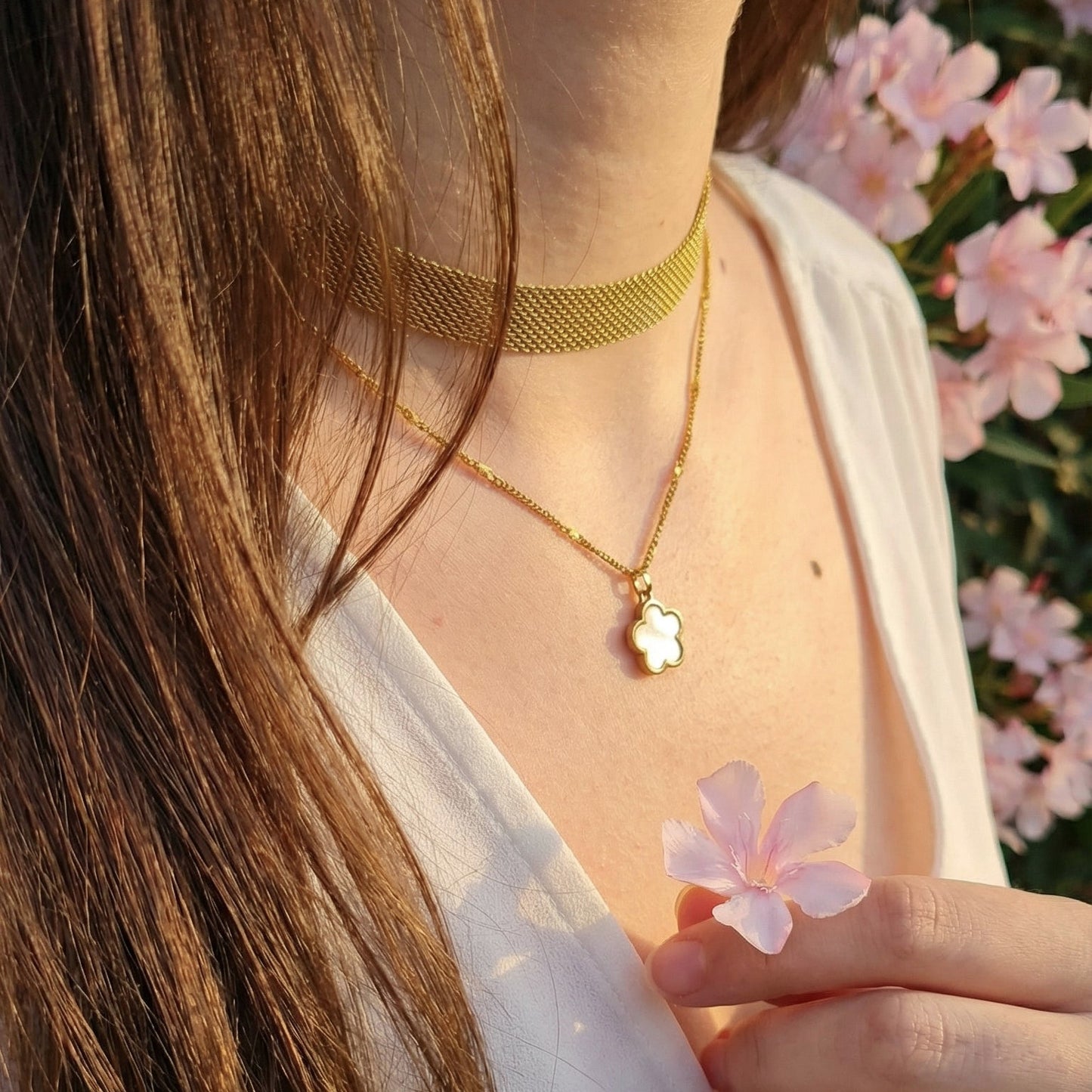 Collar de Flor Dalienne