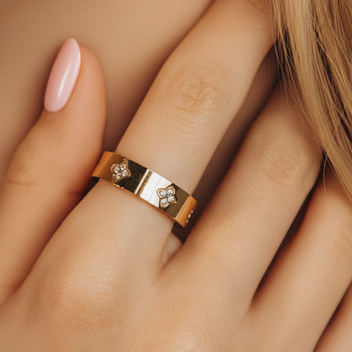 Anillo de Trébol Adore