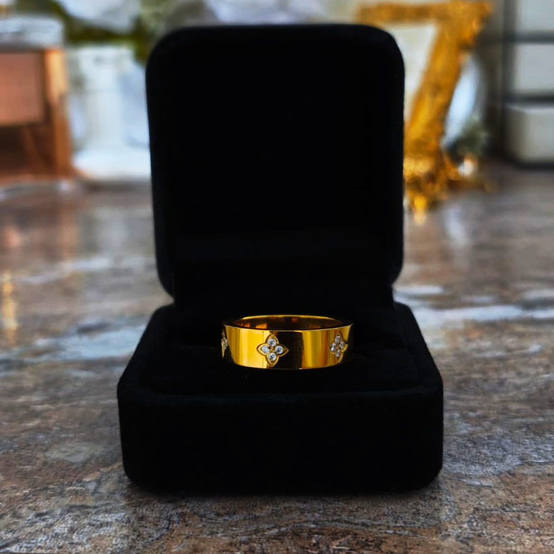 Anillo de Trébol Adore