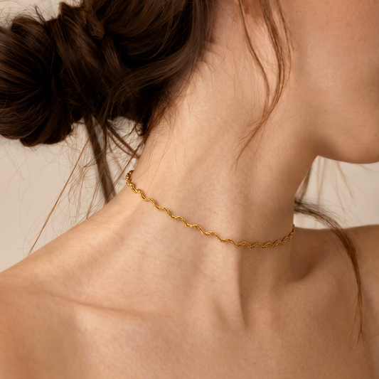 Chocker Aisha Dorado