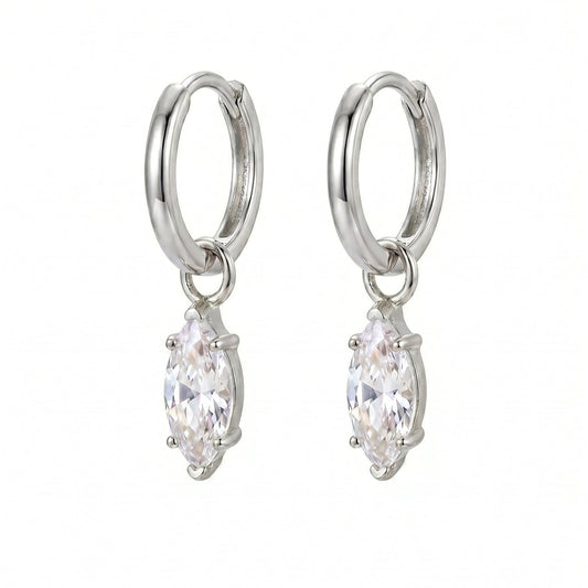 Aretes Huggies Marquise Plateado
